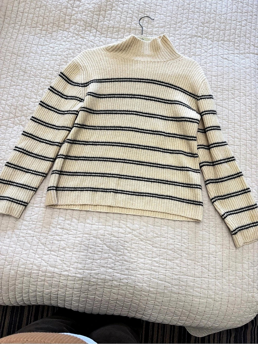 Vince Cashmere Striped Turtleneck Sweater Cream & Black Large